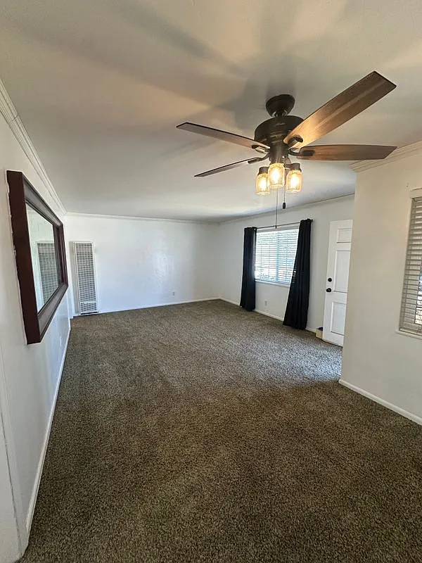 3 bed, 1.0 bath, 1258 sqft, $3,100 — Photo 3