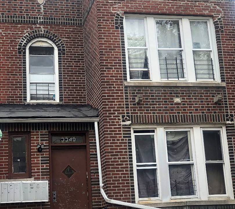 1st image of 3349 Fenton Ave