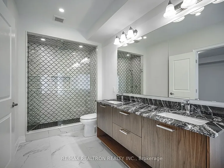 9480 Bayview Ave #4A — Photo 14