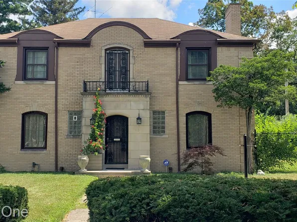 18100 San Juan Dr, Detroit, MI 48221
