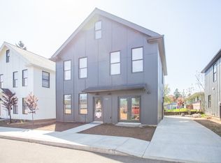 7761 SE 77th Pl, Portland, OR 97206