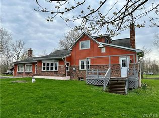 735 Seneca Creek Rd, Buffalo, NY 14224