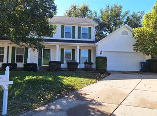 19 Kingsmont Ct, Saint Peters, MO 63376