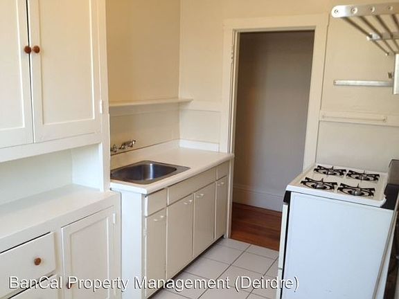 5th image of 1385 Greenwich St APT 10