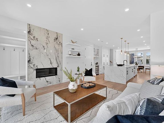 4th image of 3114 W 4a St NW