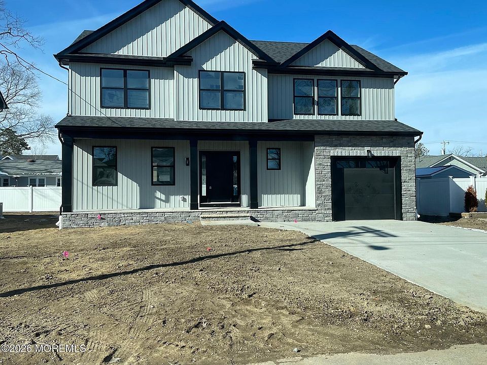 1st image of 211 Ida Drive