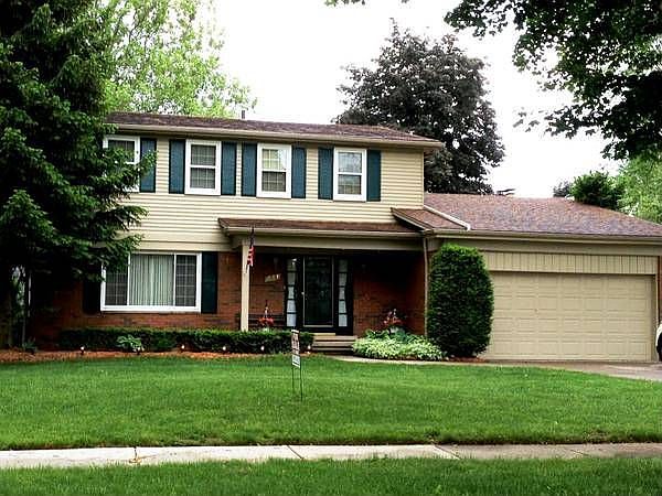 1st image of 441 Scottsdale Dr
