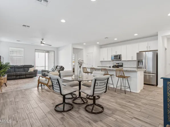 17334 W WANDERING CREEK Road, Goodyear, AZ 85338