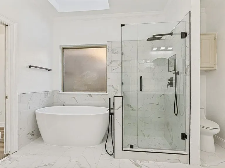 604 San Clemente Dr — Photo 16