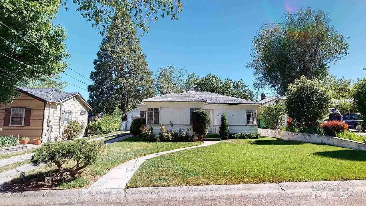 30 Kohlepp Ave photo 1