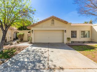 21 W Ranch Rd, Tempe, AZ 85284