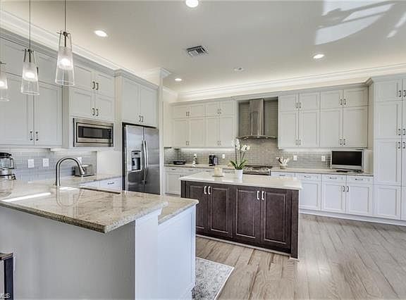 2nd image of 28632 Wharton Dr