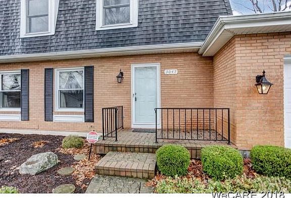 2nd image of 3047 Canterbury Dr