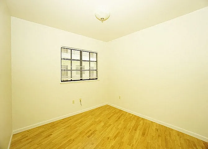 Telegraph Bays — Photo 18