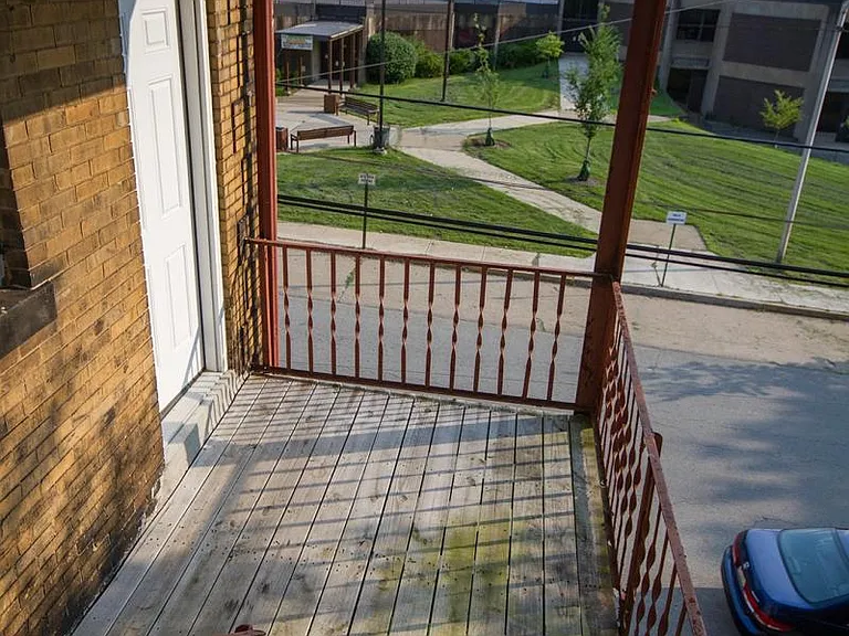 porch