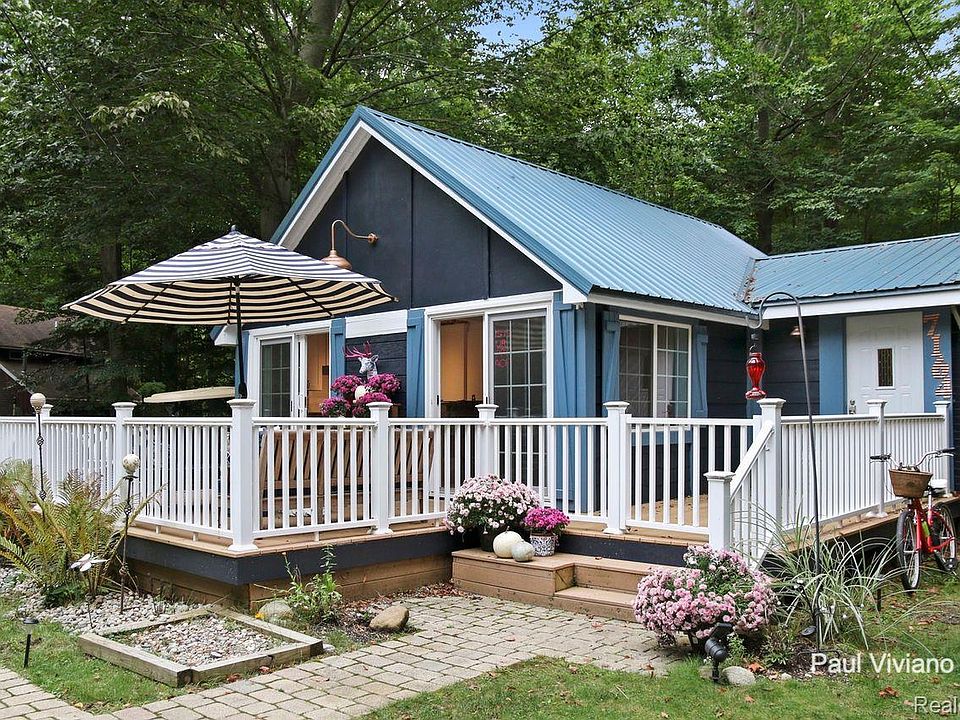 1st image of 7164 Wildwood Dr