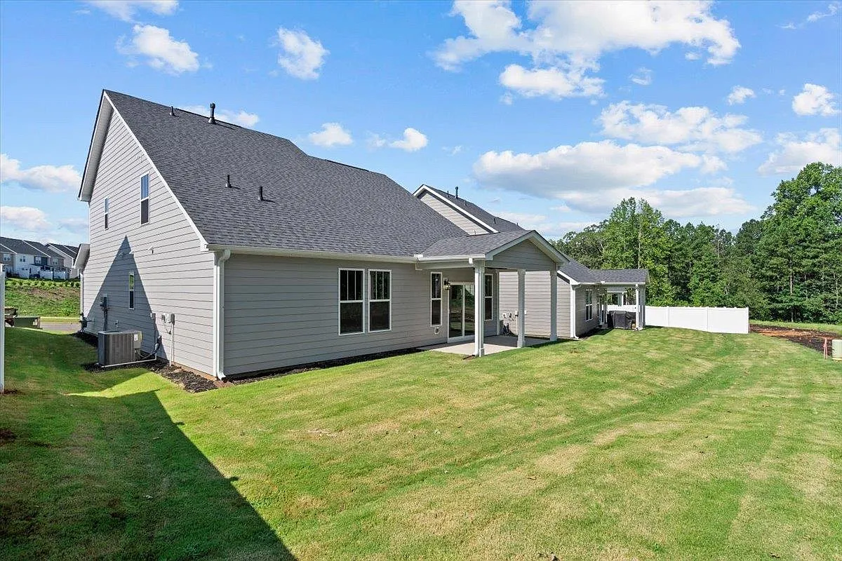 563 Mill Park Way — Photo 2