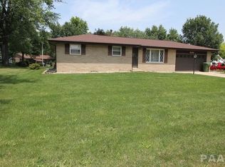 5015 W Jennifer Ln, Peoria, IL