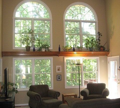 2nd image of 3601 Darice Ln