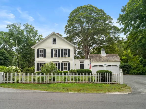 33 Sill Lane, Old Lyme, CT 06371