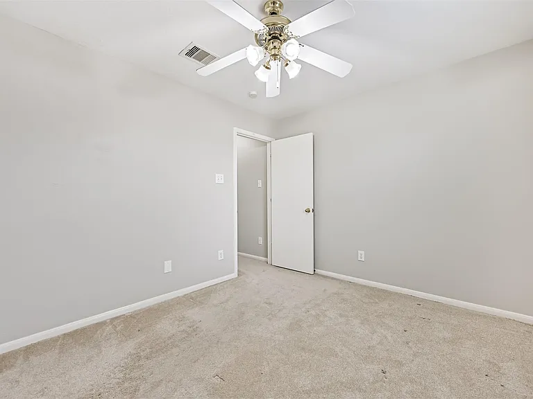 4714 Montclair Hill Ln — Photo 30