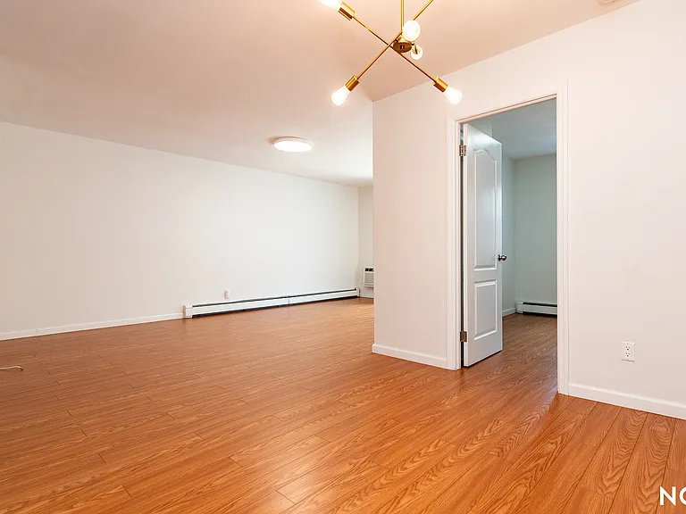 37-40 61st St #3 — Photo 9