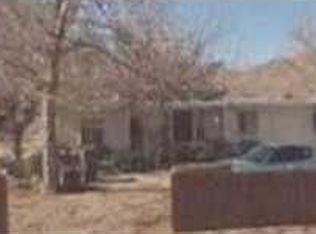 15900 Washoan Rd, Apple Valley, CA 92307