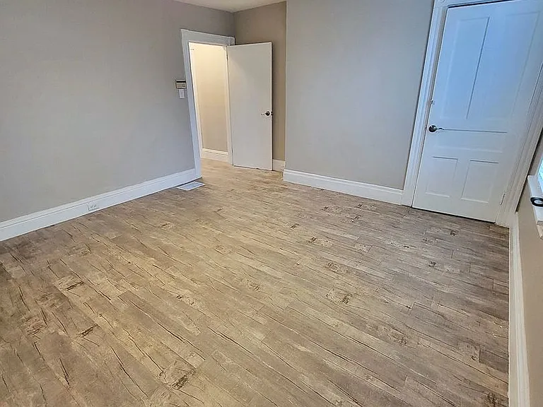 1407 Virginia Ave — Photo 17