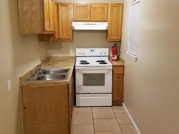 3rd image of 3873 W Louisiana State Dr