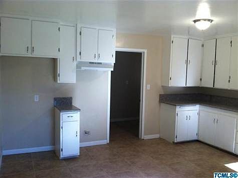 5th image of 756 N Rose Ave