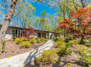 60 Maryeanna Dr, Sandy Springs, GA