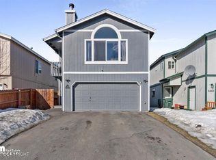 6659 Desiree Loop, Anchorage, AK 99519