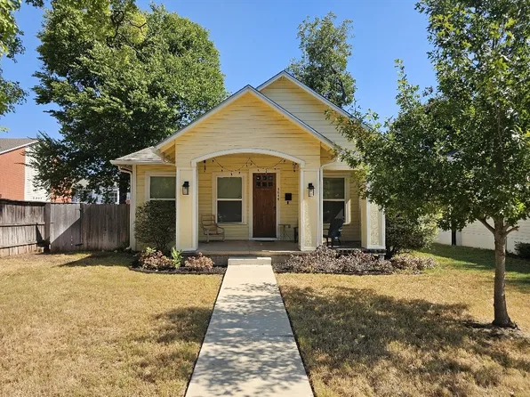 1814 S 5th St, Waco, TX 76706