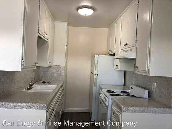 5th image of 4128 Iowa St #11322376