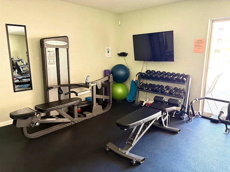 1055 Country Club Dr #404 — Photo 45