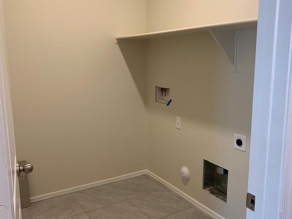 4th image of 1025 W Falls Canyon Dr