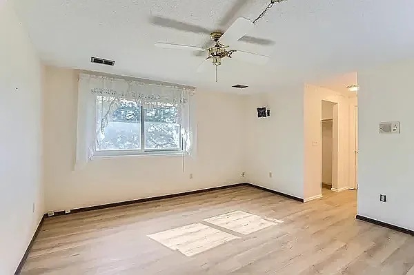 155 Baylor Way — Photo 6
