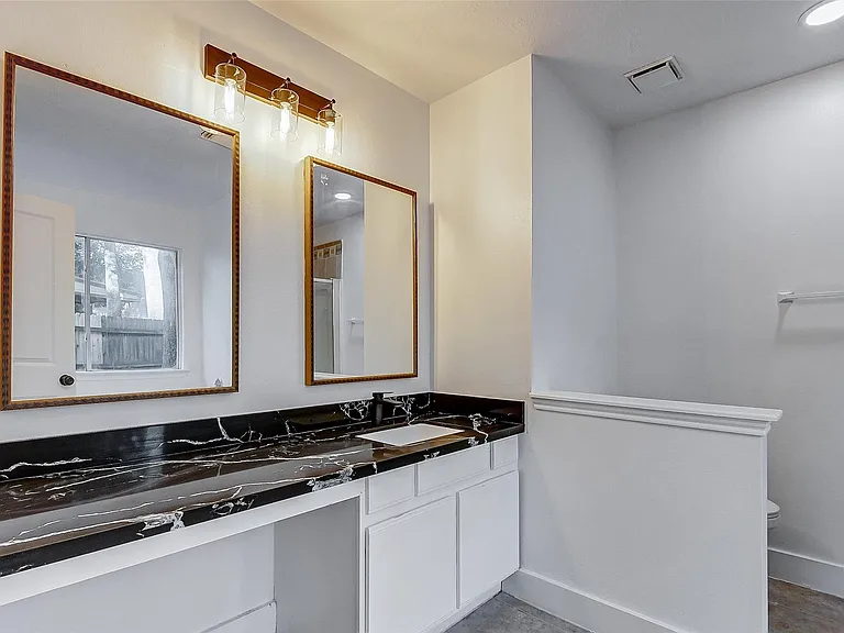 21892 Silver Oak Ct — Photo 30