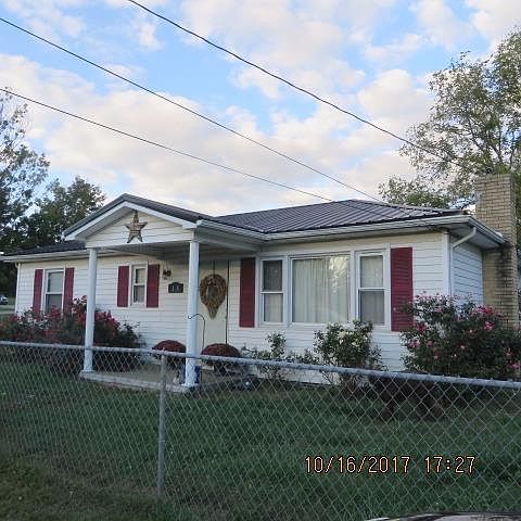 1st image of 104 Thomason St