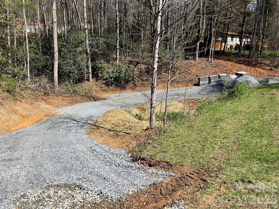 1st image of 0 Turnpike Rd #5