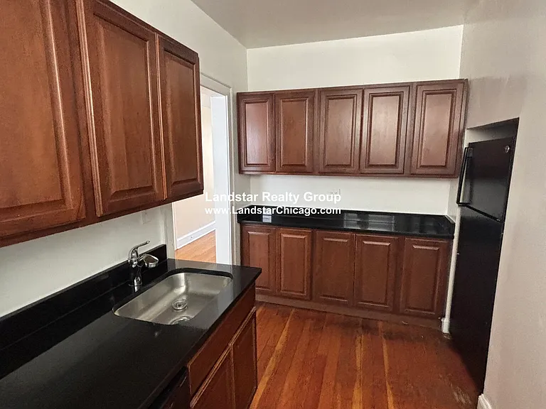 1924 W Morse Ave #3S — Photo 5