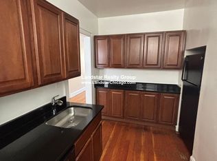 1920 W Morse Ave #2, Chicago, IL 60626