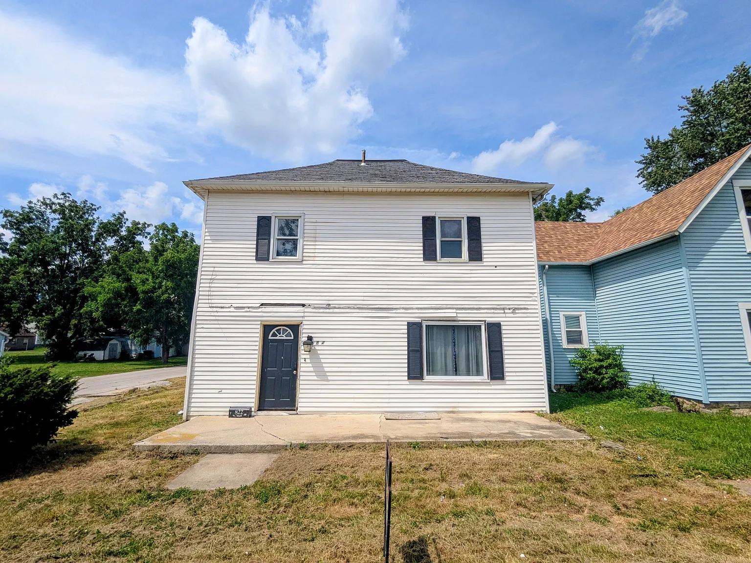 4 bed, 1.5 bath, 1568 sqft, $1,075 — Photo 1