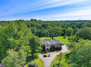 5900 Bethlehem Ct, Rockville, MD 20855