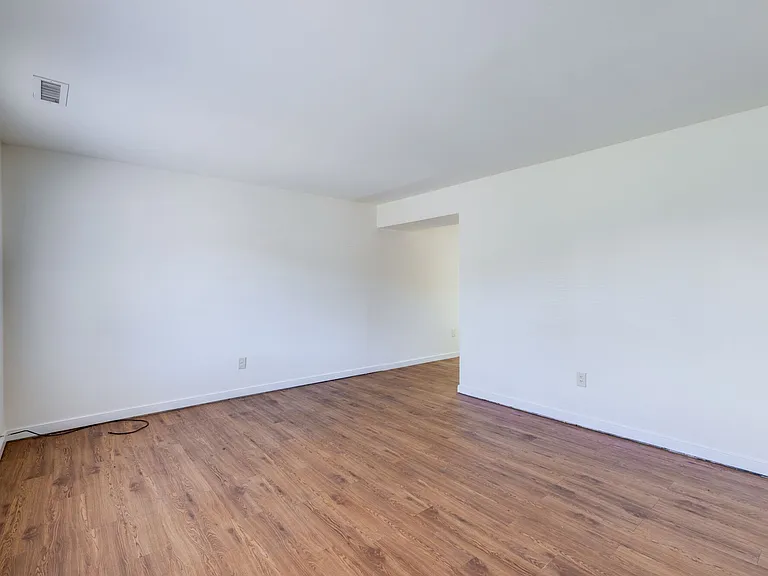 3357 Dill Ave — Photo 13