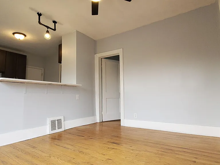 351 Edgewood Pl #2 — Photo 4