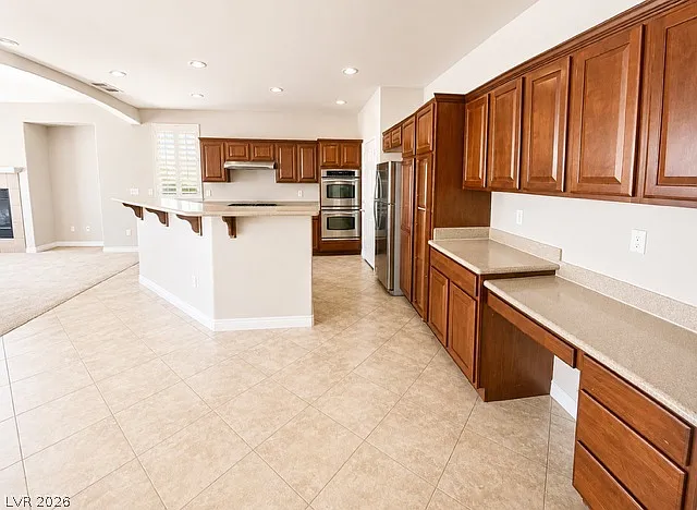 6 bed, 4.0 bath, 3331 sqft, $2,900 — Photo 4