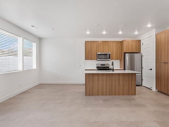 3rd image of 311 S 1930 W