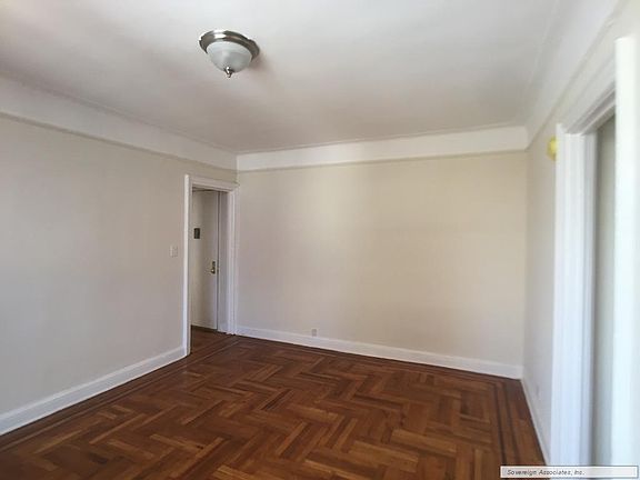 3rd image of 303 W 154th St APT 5h