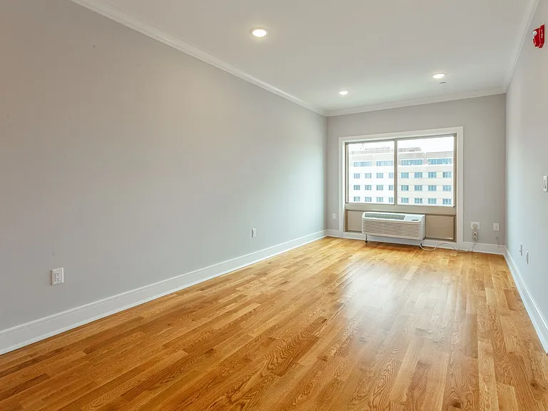 3 Perrine Ave — Photo 15